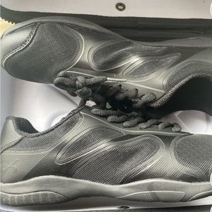 Brand new cheerleading spotlight shoe!! Size 8